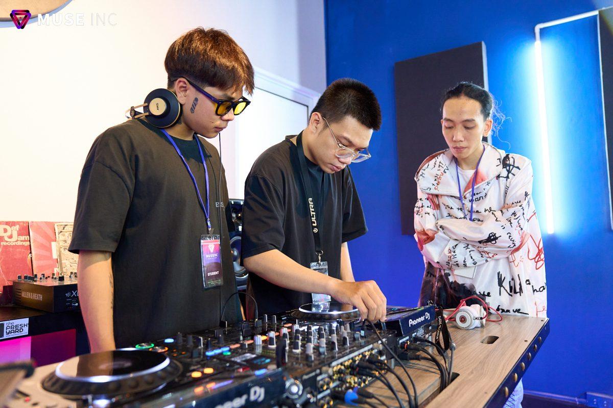 KHÓA HỌC DJ HÀNG ĐẦU Ở HỒ CHÍ MINH